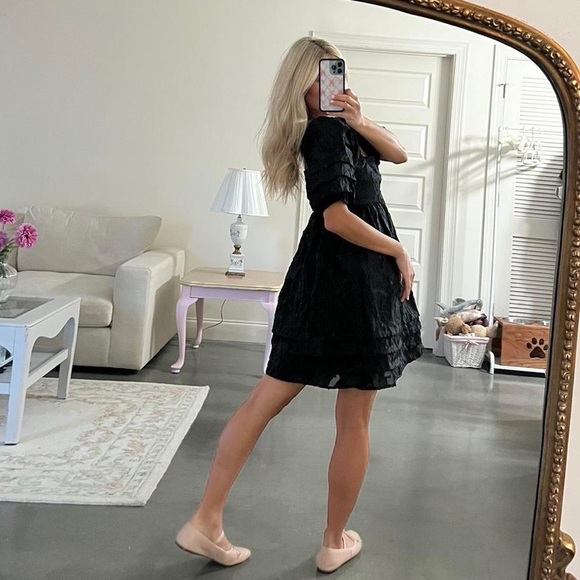 puff sleeve dress - Picture 2 of 4